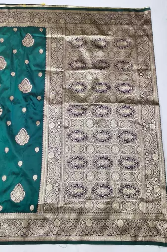 Dark blue zari woven silk traditional saree with blouse piece