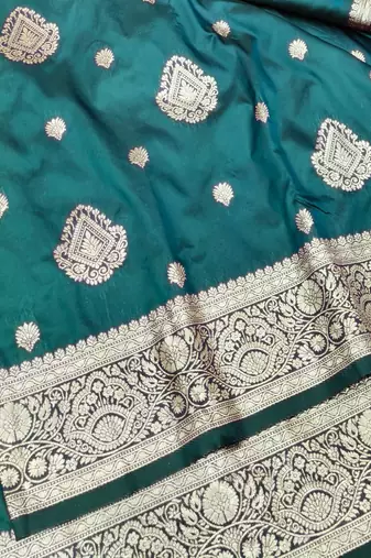 Dark blue zari woven silk traditional saree with blouse piece
