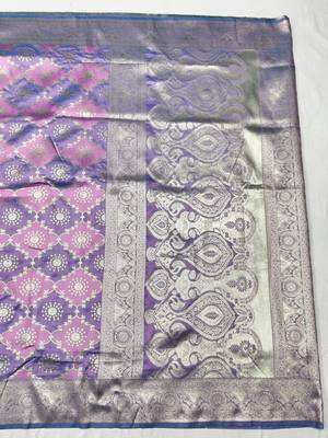 Purple zari woven silk traditional saree with blouse piece 2