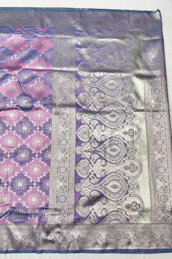 Purple zari woven silk traditional saree with blouse piece