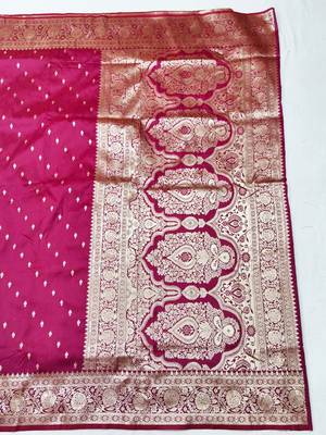 Rani zari woven silk traditional saree with blouse piece 2