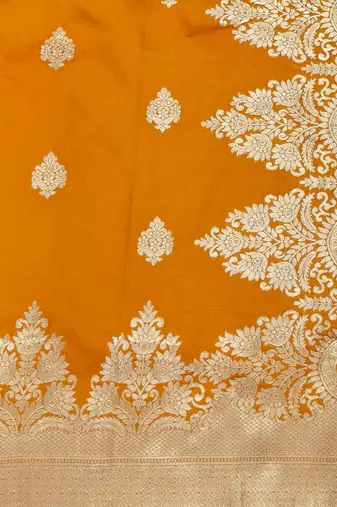 Gold zari woven banarasi silk traditional saree with blouse piece