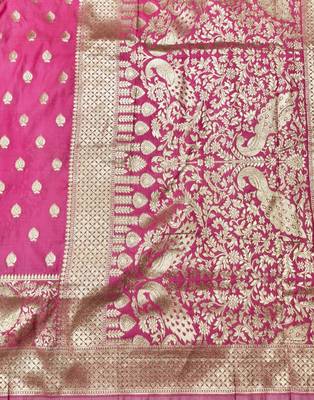 Pink zari woven silk traditional saree with blouse piece 5