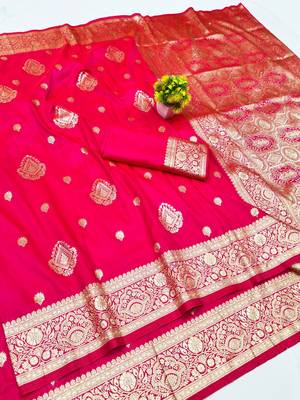 Pink zari woven silk traditional saree with blouse piece 1