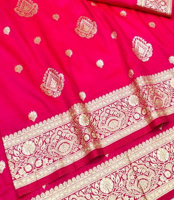 Pink zari woven silk traditional saree with blouse piece 3