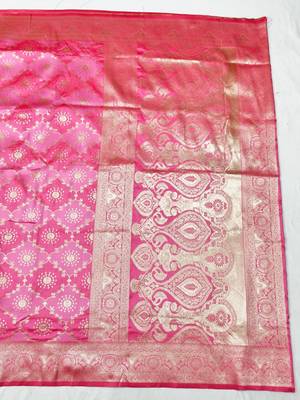 Pink zari woven silk traditional saree with blouse piece 2