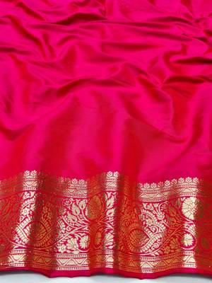 Pink zari woven silk traditional saree with blouse piece 4