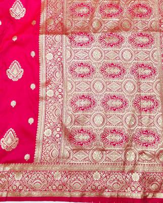 Pink zari woven silk traditional saree with blouse piece 5