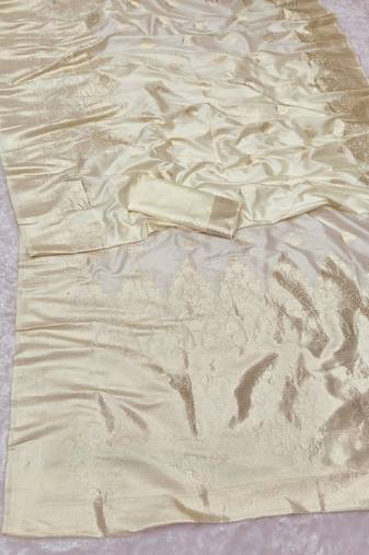 Cream zari woven silk traditional saree with blouse piece