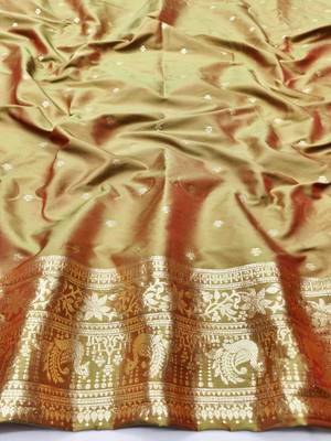 Mehendi zari woven silk traditional saree with blouse piece 4