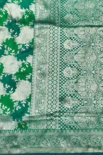 Green zari woven silk traditional saree with blouse piece