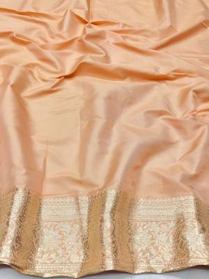 Light orange zari woven silk traditional saree with blouse piece 4