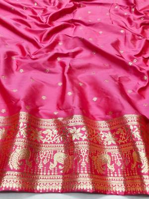 Pink zari woven silk traditional saree with blouse piece 4