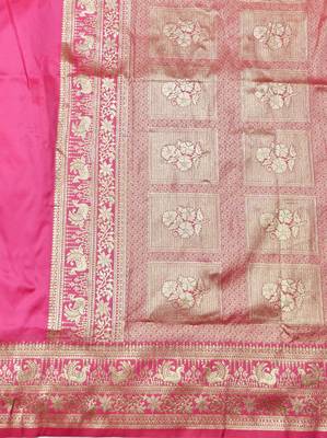 Pink zari woven silk traditional saree with blouse piece 5