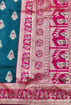 Dark blue zari woven baluchari silk traditional saree with blouse piece 5