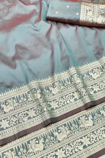 Grey zari woven silk traditional saree with blouse piece