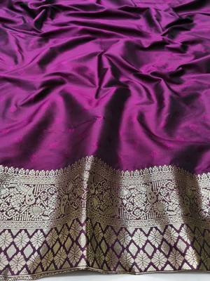 Wine Zari woven silk traditional saree with blouse piece 4