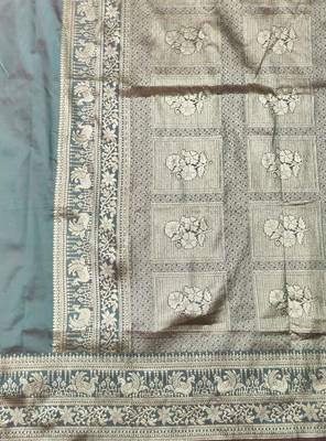 Grey zari woven silk traditional saree with blouse piece 5