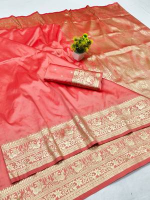 Peach zari woven silk traditional saree with blouse piece 1
