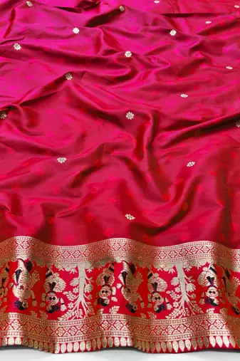 Green zari woven baluchari silk traditional saree with blouse piece