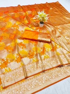 Gold zari woven silk traditional saree with blouse piece 1