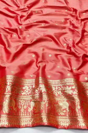 Peach zari woven silk traditional saree with blouse piece