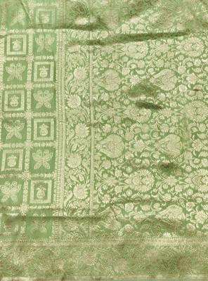Light green zari woven silk traditional saree with blouse piece 5
