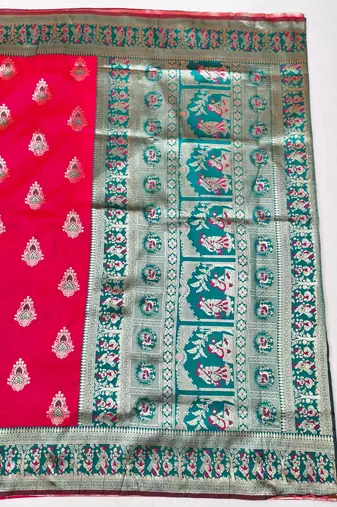 Rani zari woven baluchari silk traditional saree with blouse piece