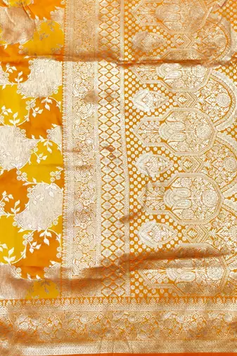Gold zari woven silk traditional saree with blouse piece
