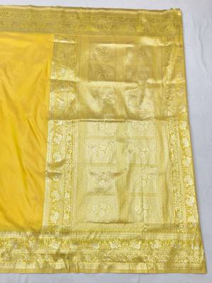 Gold zari woven silk traditional saree with blouse piece 2