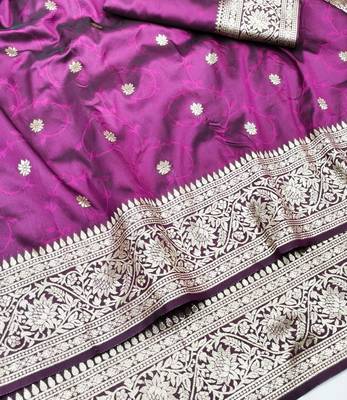 Wine zari woven silk traditional saree with blouse piece 3