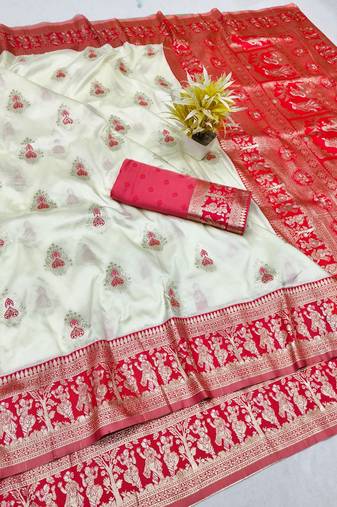 Cream zari woven baluchari silk traditional saree with blouse piece
