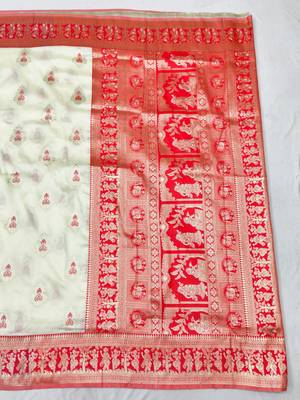 Cream zari woven baluchari silk traditional saree with blouse piece 2