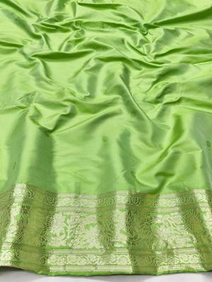 Light green zari woven silk traditional saree with blouse piece 4