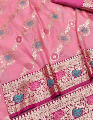 Pink zari woven silk traditional saree with blouse piece 3