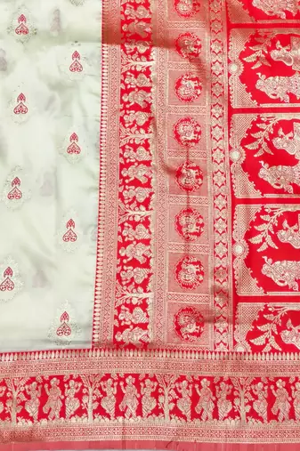 Cream zari woven baluchari silk traditional saree with blouse piece