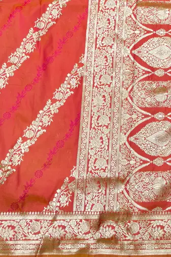 Rani zari woven silk traditional saree with blouse piece