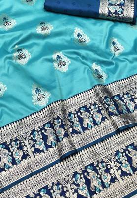 Blue zari woven baluchari silk traditional saree with blouse piece 3