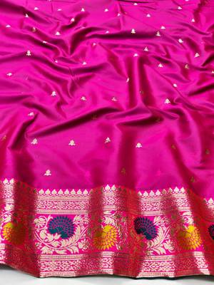 Blue zari woven silk traditional saree with blouse piece 4