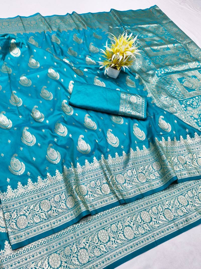 Rama zari woven banarasi silk traditional saree with blouse piece
