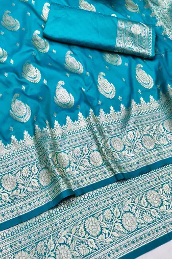 Rama zari woven silk traditional saree with blouse piece