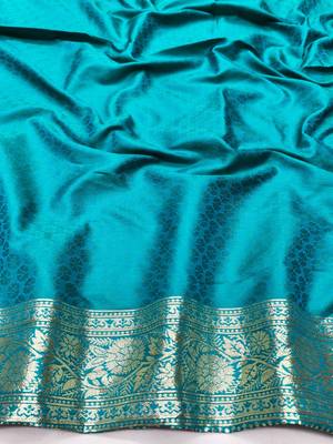 Rama zari woven silk traditional saree with blouse piece 4