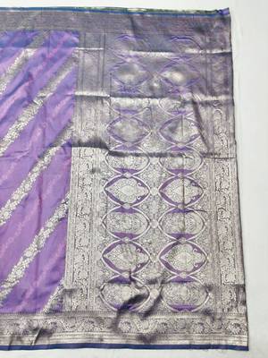 Purple zari woven silk traditional saree with blouse piece 2