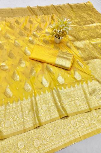 Gold zari woven silk traditional saree with blouse piece
