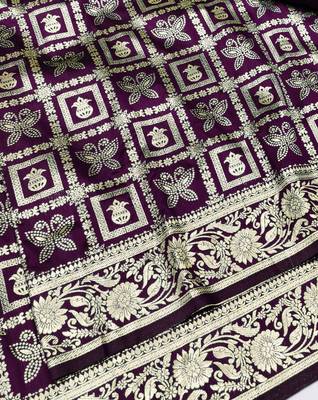 Wine zari woven silk traditional saree with blouse piece 3