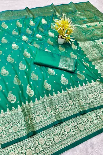Green zari woven silk traditional saree with blouse piece
