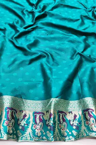 Wine zari woven baluchari silk traditional saree with blouse piece