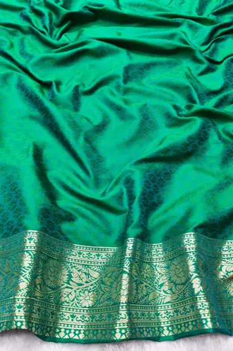 Green zari woven silk traditional saree with blouse piece