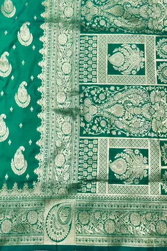 Green zari woven silk traditional saree with blouse piece