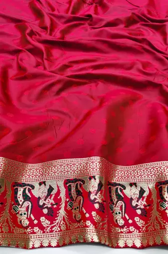 Green zari woven baluchari silk traditional saree with blouse piece